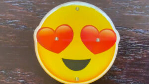 Heart Eyes Emoji Flashing Body Light Lapel Pins