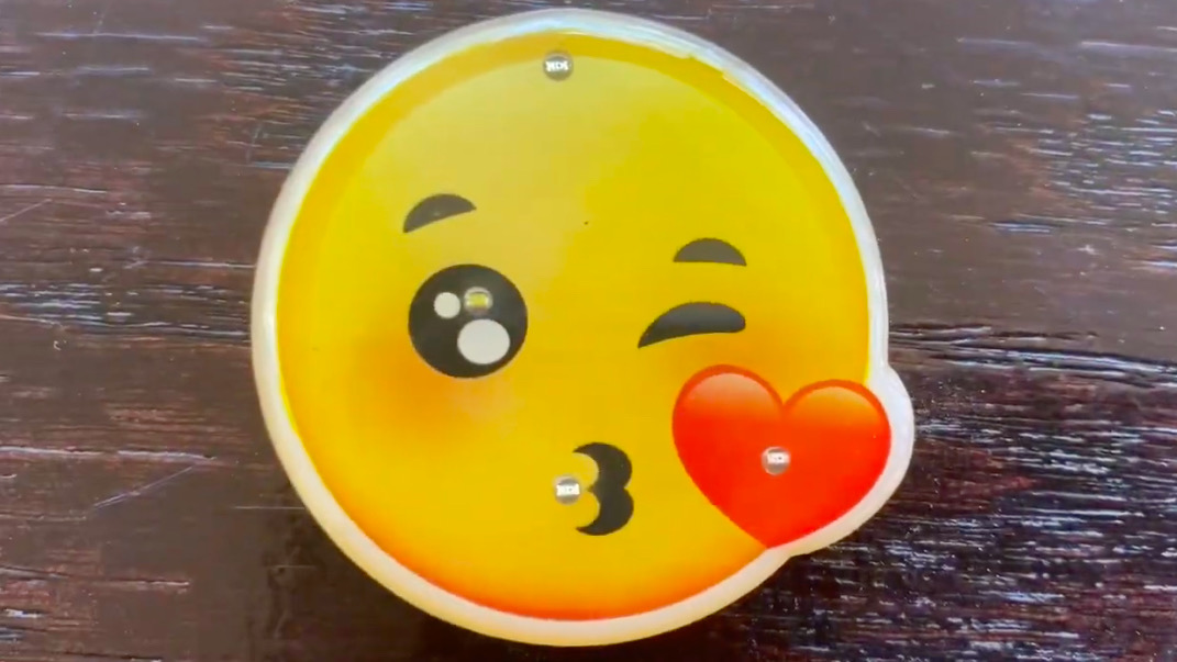 Kissy Face Emoji Light Up LED Party Pin