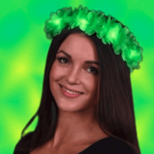 Read more about the article St Patricks Day Green Flower Crown