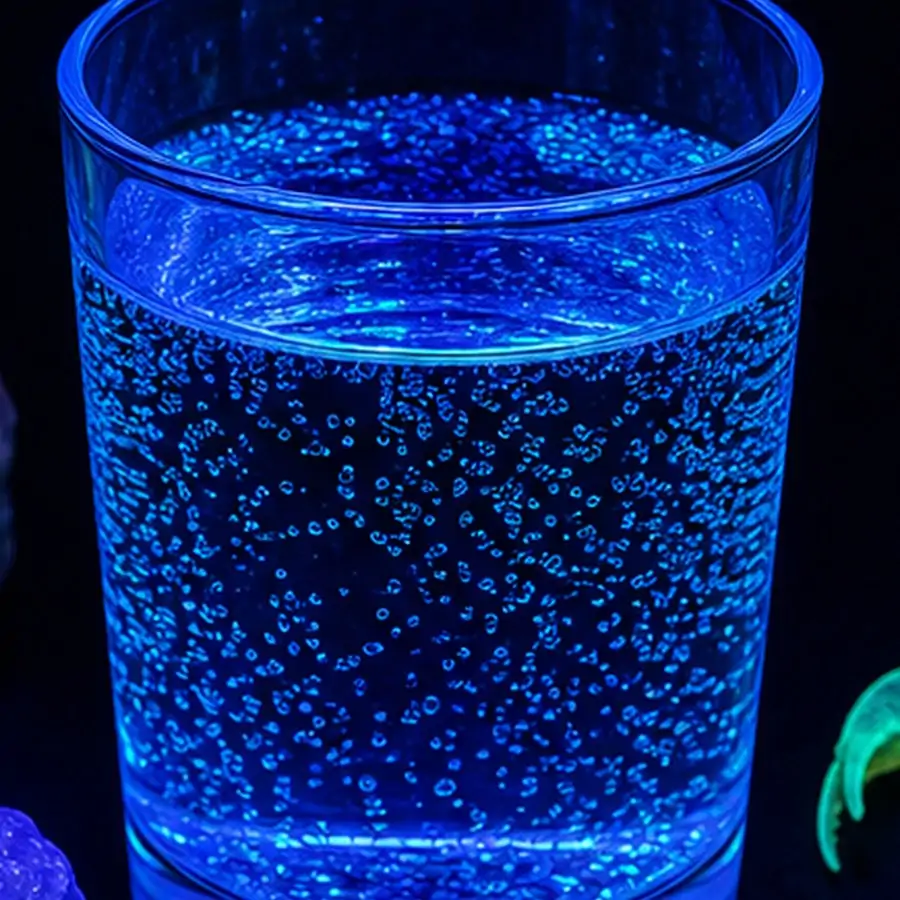 tonic water glowing blue under black light